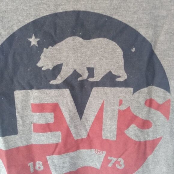 Levi's tank top  - Picture 2 of 4